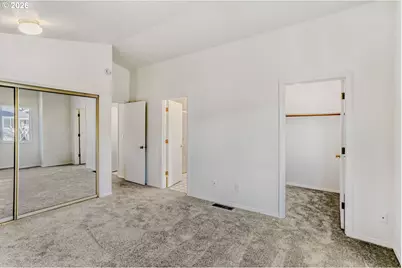 132 Kingsgate Rd, Lake Oswego, OR 97035 - Photo 17