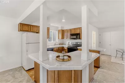 132 Kingsgate Rd, Lake Oswego, OR 97035 - Photo 11