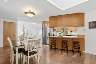 20855 SW 90th Ave, Tualatin, OR 97062 - Photo 17