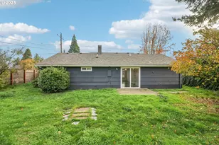 2537 NE 111th Ave, Portland, OR 97220 - Photo 35