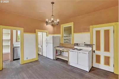 280 S 1st St, Saint Helens, OR 97051 - Photo 13