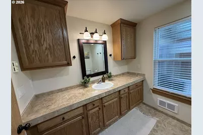 1651 29th St, Florence, OR 97439 - Photo 21