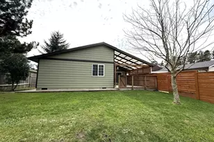 1651 29th St, Florence, OR 97439 - Photo 7