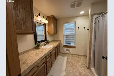 1651 29th St, Florence, OR 97439 - Photo 23