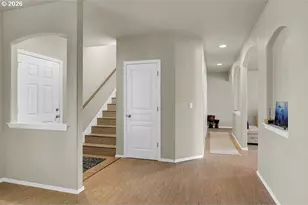 654 N Garden Way, Eugene, OR 97401 - Photo 17