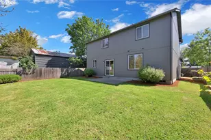 654 N Garden Way, Eugene, OR 97401 - Photo 43