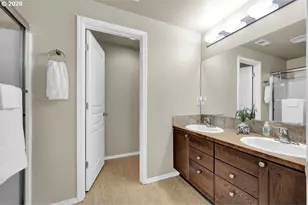 654 N Garden Way, Eugene, OR 97401 - Photo 35