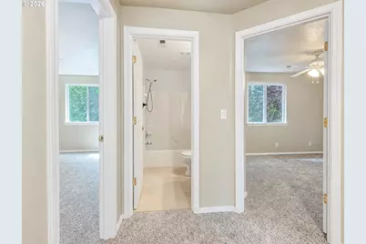2932 SE Rosespring Dr, Hillsboro, OR 97123 - Photo 23