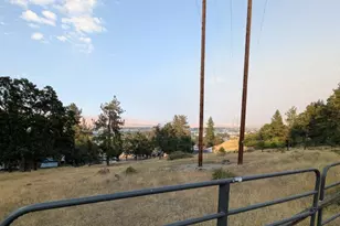 2514 W 10th St, The Dalles, OR 97058 - Photo 9