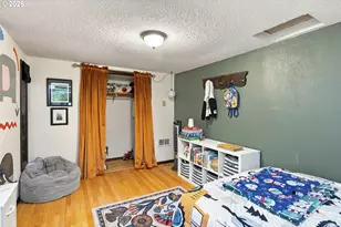 9345 NE Broadway, Portland, OR 97220 - Photo 25