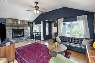 9345 NE Broadway, Portland, OR 97220 - Photo 7