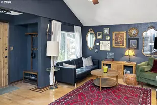 9345 NE Broadway, Portland, OR 97220 - Photo 5