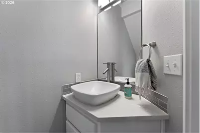 2000 N Nugget Ln, Newberg, OR 97132 - Photo 23