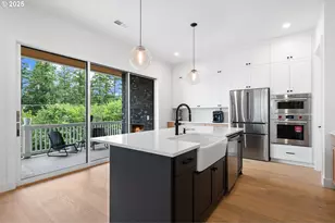 15625 NW Gooderham St, Portland, OR 97229 - Photo 13