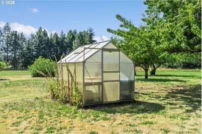 34280 E Lacomb Rd, Lebanon, OR 97355 - Photo 31