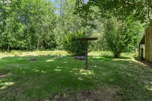 34280 E Lacomb Rd, Lebanon, OR 97355 - Photo 29