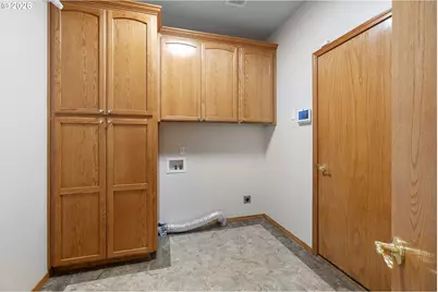 1926 NW 18th St, Gresham, OR 97030 - Photo 23