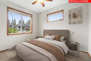 1926 NW 18th St, Gresham, OR 97030 - Photo 9