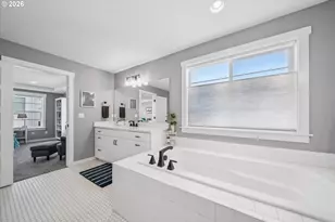 27757 SW Alder Ln, Wilsonville, OR 97070 - Photo 23