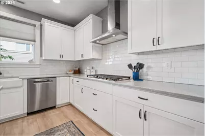 27757 SW Alder Ln, Wilsonville, OR 97070 - Photo 13
