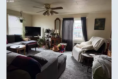 8325 SE Division St, Portland, OR 97266 - Photo 23