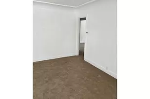 8325 SE Division St, Portland, OR 97266 - Photo 31