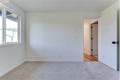 1993 Best Ln, Eugene, OR 97401 - Photo 29