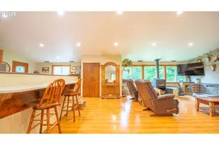 68155 Ridge Rd, North Bend, OR 97459 - Photo 13