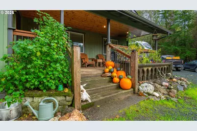 68155 Ridge Rd, North Bend, OR 97459 - Photo 3