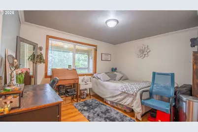 68155 Ridge Rd, North Bend, OR 97459 - Photo 31