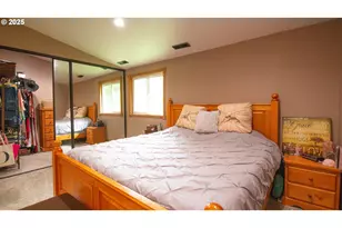 68155 Ridge Rd, North Bend, OR 97459 - Photo 23
