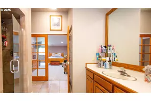 68155 Ridge Rd, North Bend, OR 97459 - Photo 25