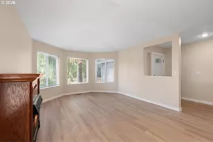 15250 SE View Meadows Ln, Milwaukie, OR 97267 - Photo 9