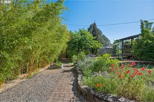4304 SE 103rd Ave, Portland, OR 97266 - Photo 37