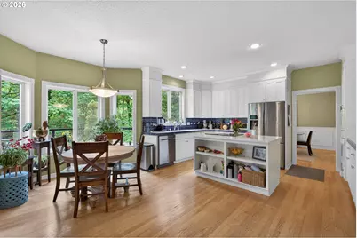1925 NW Norfolk Ct, Portland, OR 97229 - Photo 17