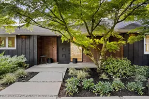1211 SW Highland Rd, Portland, OR 97221 - Photo 3