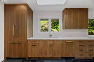 1211 SW Highland Rd, Portland, OR 97221 - Photo 13