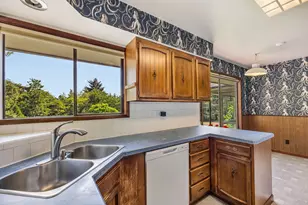 33360 Surf Pnes Ln, Warrenton, OR 97146 - Photo 13