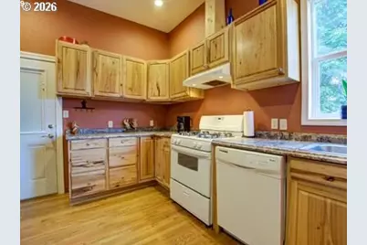 17220 Pleasant Hill Rd, Sheridan, OR 97378 - Photo 9