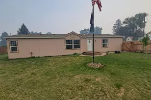 503 N 11th Ave, Elgin, OR 97827 - Photo 3