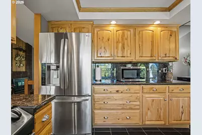 542 NE 14th Ave, Hillsboro, OR 97124 - Photo 13