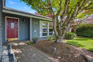 542 NE 14th Ave, Hillsboro, OR 97124 - Photo 7