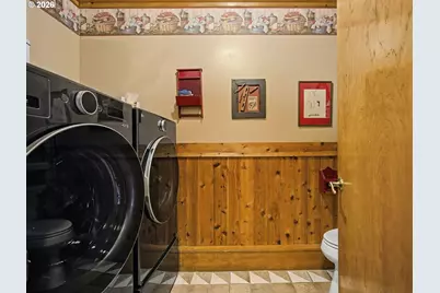 542 NE 14th Ave, Hillsboro, OR 97124 - Photo 35