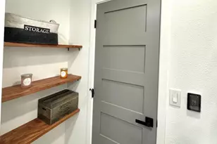 344 Cervantes Cir, Lake Oswego, OR 97035 - Photo 17