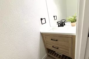 344 Cervantes Cir, Lake Oswego, OR 97035 - Photo 23