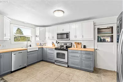 1185 Franklin St, Lebanon, OR 97355 - Photo 11