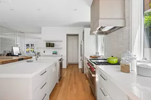 2870 NW Westover Rd, Portland, OR 97210 - Photo 9