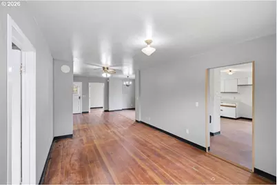 485 N Main St, Mount Angel, OR 97362 - Photo 7