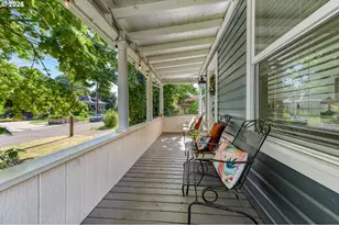 445 NE Jackson St, Hillsboro, OR 97124 - Photo 7