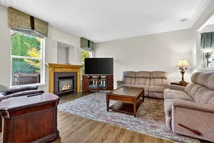 1706 NW 8th Ave, Hillsboro, OR 97124 - Photo 7